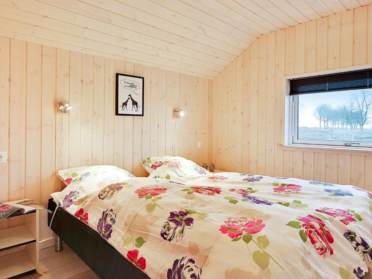 12 Person Holiday Home In Hasselberg كابلن المظهر الخارجي الصورة